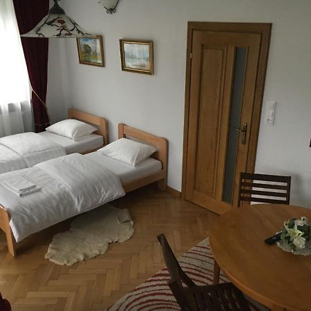 Dom W Centrum Miasta Zamosc  Luaran gambar